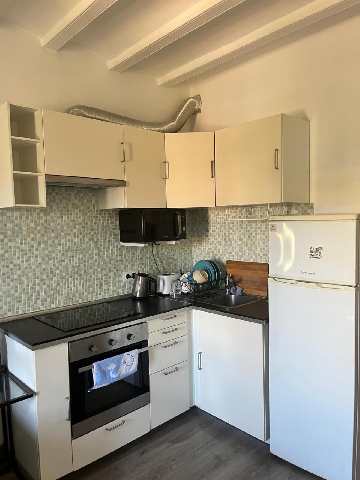 La Rambla Apartment - Barcelona — Fotos 1